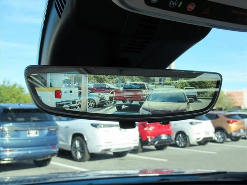 New 2026 Buick Enclave Avenir w/ Super Cruise Package image 26