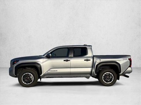 Used 2024 Toyota Tacoma TRD Off-Road w/ TRD Off Road Premium Package AWD/4WD image 9