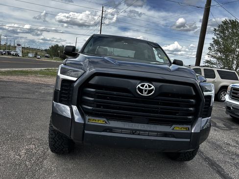 Used 2024 Toyota Tundra SR5 w/ SR5 Convenience Package AWD/4WD image 8