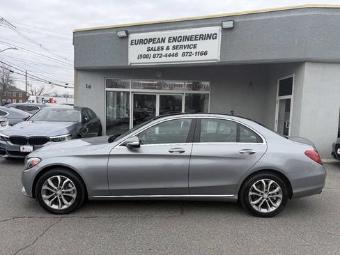 Used 2015 Mercedes-Benz C 300 C 300 4MATIC AWD 4dr Sedan image 4