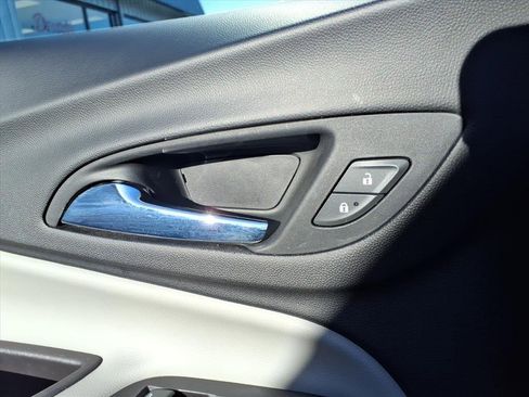 Certified 2022 Chevrolet Equinox LS image 15