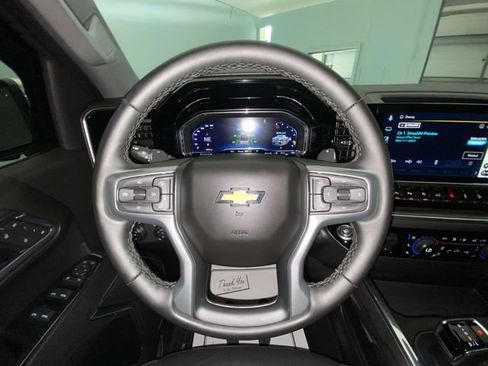 Used 2024 Chevrolet Silverado 1500 LTZ AWD/4WD image 14