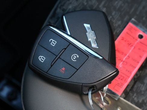 Certified 2024 Chevrolet Colorado ZR2 w/ Technology Package image 29