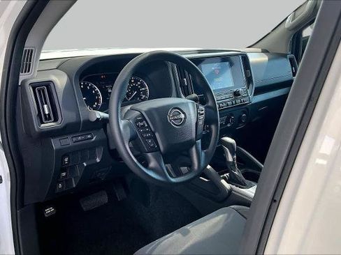 Certified 2025 Nissan Frontier S RWD image 17