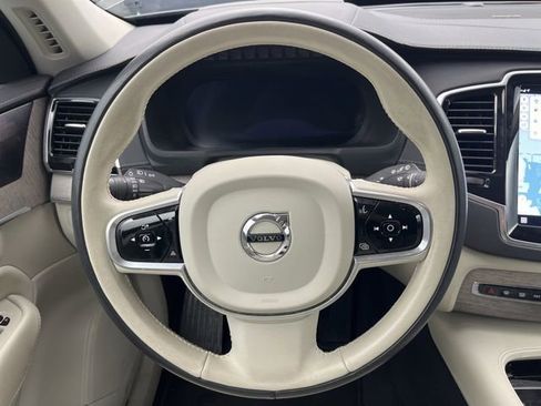 Used 2023 Volvo XC90 B6 Ultimate w/ Protection Package Premier image 36