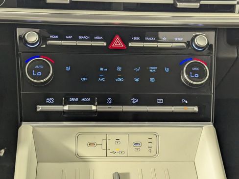 Certified 2026 Hyundai Santa Fe SEL FWD image 22
