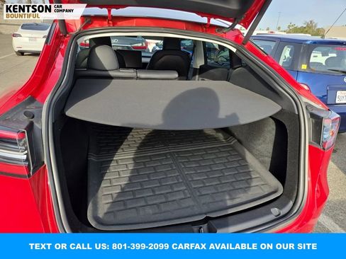 Used 2023 Tesla Model Y Long Range image 10