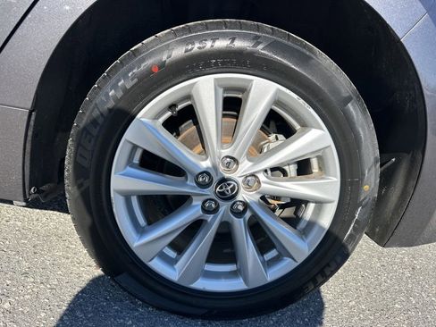 Used 2025 Toyota Corolla SE image 27