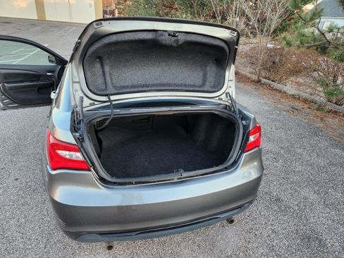Used 2012 Chrysler 200 Limited image 27