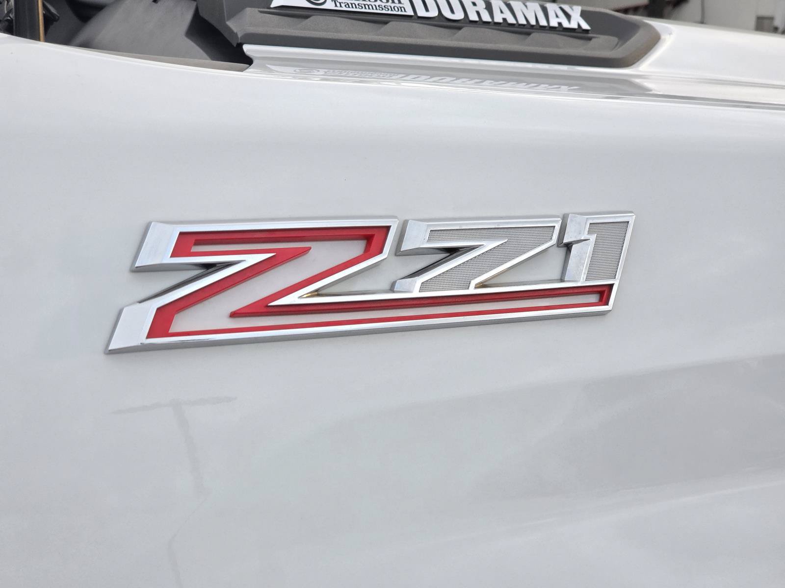 Used 2025 Chevrolet Silverado 2500 LT AWD/4WD image 9
