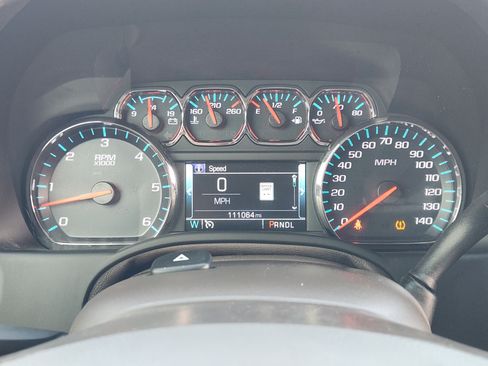 Used 2020 GMC Yukon SLT w/ Premium Edition RWD image 17