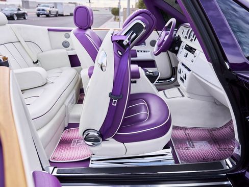 Used 2008 Rolls-Royce Phantom Drophead Coupe image 52