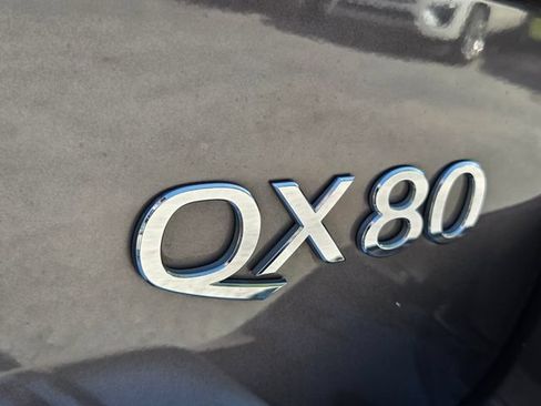 Certified 2022 INFINITI QX80 Luxe w/ Cargo Package AWD/4WD image 19
