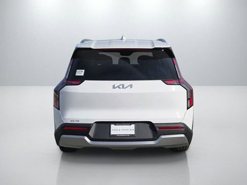 New 2026 Kia EV9 Wind image 7