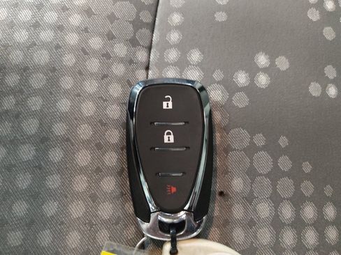 Used 2020 Chevrolet Sonic LT FWD image 32