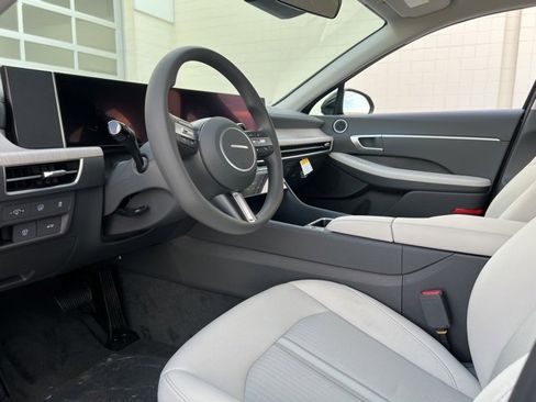 New 2026 Hyundai Sonata Blue image 13