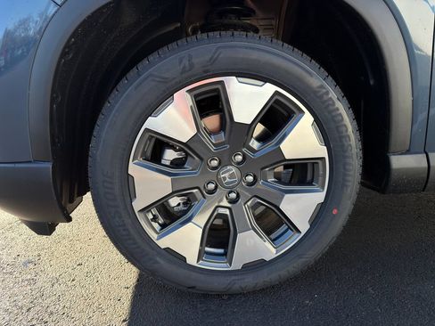 Used 2026 Honda Pilot Touring image 10