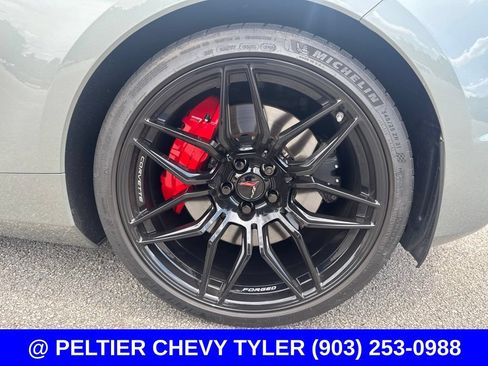 Used 2024 Chevrolet Corvette Z06 w/ Stealth Interior Trim Package RWD image 5