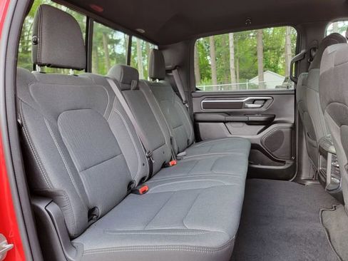 Certified 2024 RAM 1500 Big Horn AWD/4WD image 23