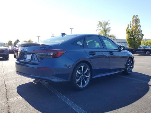 New 2026 Honda Civic Sport Touring image 4