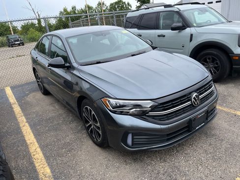 Used 2023 Volkswagen Jetta Sport FWD image 19