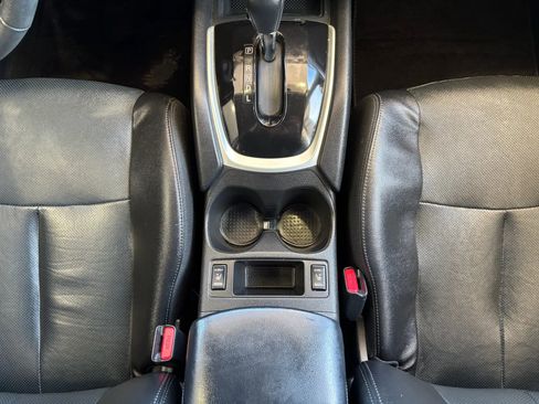 Used 2016 Nissan Rogue SL w/ SL Premium Package image 21