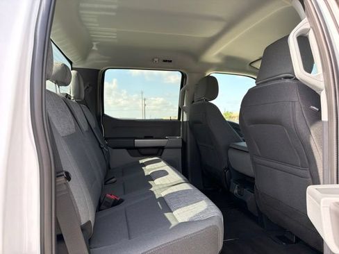 New 2026 Ford F250 XLT w/ FX4 Off-Road Package AWD/4WD image 27