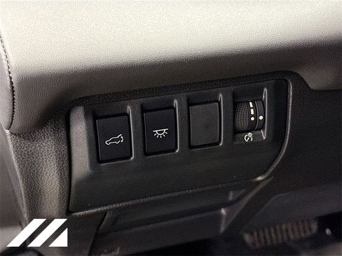 New 2026 Subaru Ascent Limited image 9