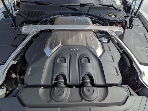 Used 2024 Bentley Continental GT V8 image 22