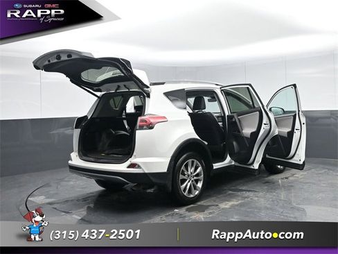 Used 2017 Toyota RAV4 Limited image 28