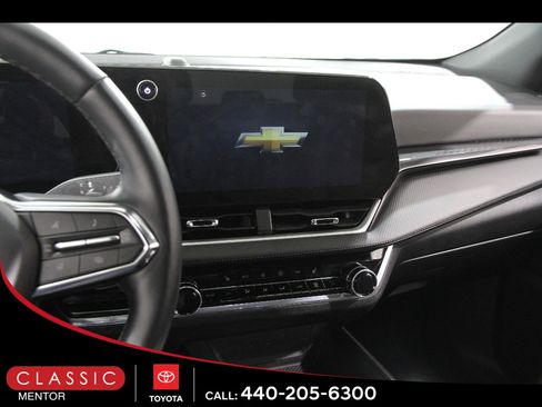 Used 2025 Chevrolet Equinox LT w/ Convenience Package II AWD/4WD image 10
