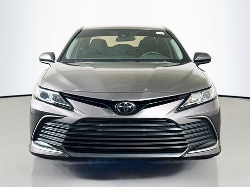 Used 2023 Toyota Camry LE FWD image 2