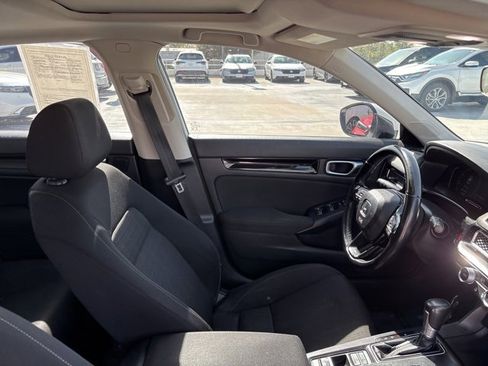 Used 2023 Honda Civic EX image 11