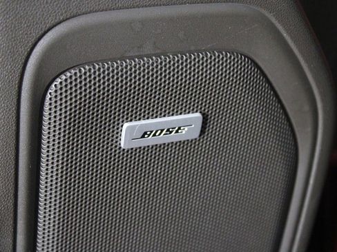 Used 2020 GMC Sierra 1500 SLT w/ SLT Premium Plus Package image 14