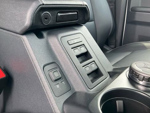 New 2025 Ford Bronco Big Bend image 40