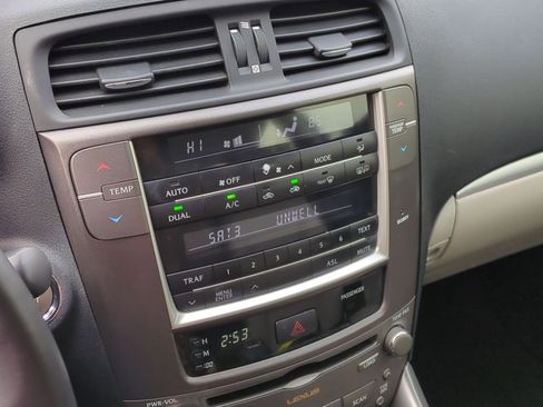 Used 2013 Lexus IS 250 image 23