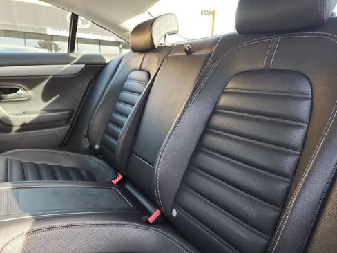 Used 2012 Volkswagen CC R-Line FWD image 31