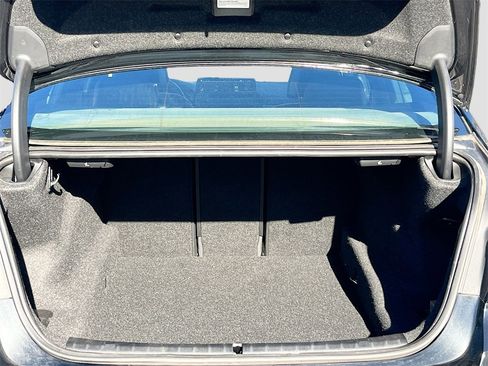 Used 2023 BMW 540i w/ M Sport Package image 28