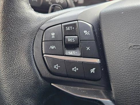 Used 2020 Ford Explorer Limited RWD image 11