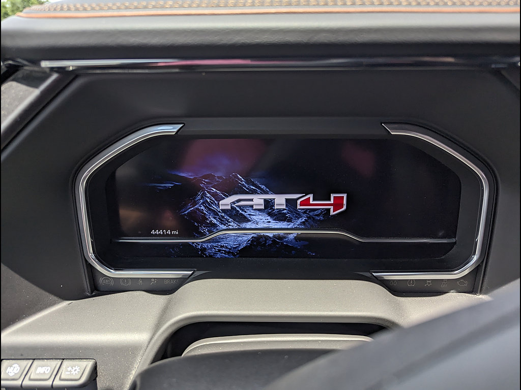 Certified 2024 GMC Sierra 2500 AT4 w/ AT4 Premium Plus Package AWD/4WD image 2