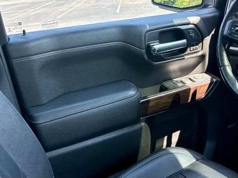 Used 2021 GMC Sierra 1500 SLT w/ SLT Premium Plus Package AWD/4WD image 22
