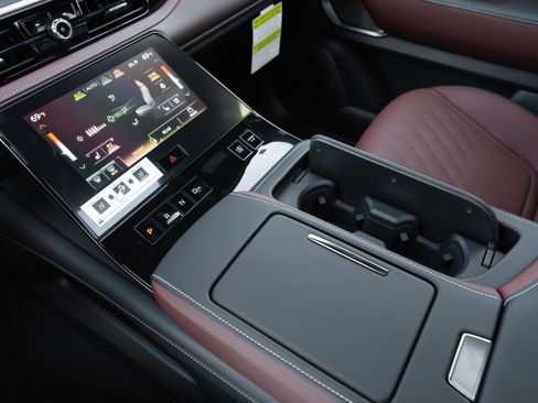New 2026 INFINITI QX80 Autograph AWD/4WD image 12