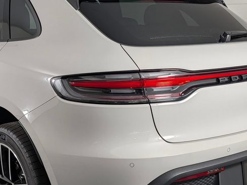 New 2026 Porsche Macan AWD/4WD image 16