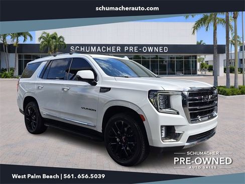 Used 2023 GMC Yukon SLT w/ SLT Premium Package image 1
