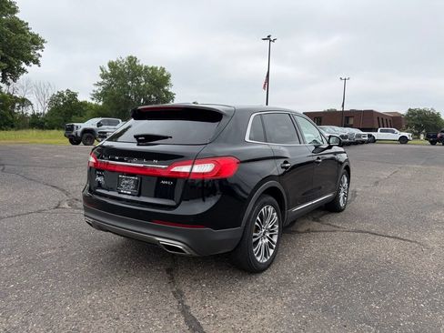 Used 2016 Lincoln MKX Reserve w/ Climate Package AWD/4WD image 5