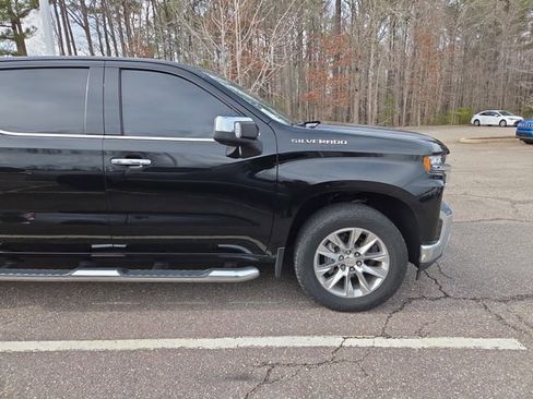 Used 2020 Chevrolet Silverado 1500 LTZ w/ LTZ Plus Package image 2