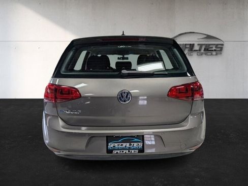 Used 2015 Volkswagen e-Golf Limited Edition image 9