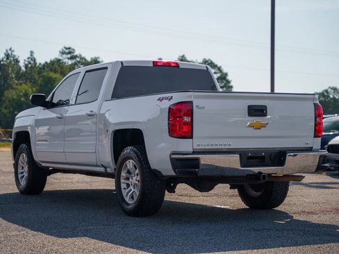 Used 2018 Chevrolet Silverado 1500 LT w/ All Star Edition AWD/4WD image 6