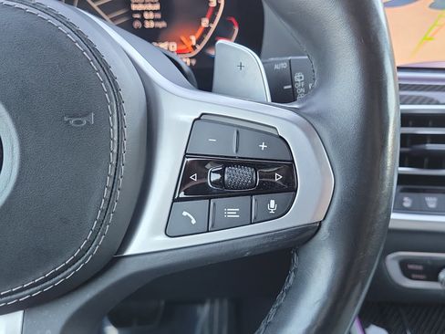 Used 2021 BMW X5 M50i w/ Executive Package image 17