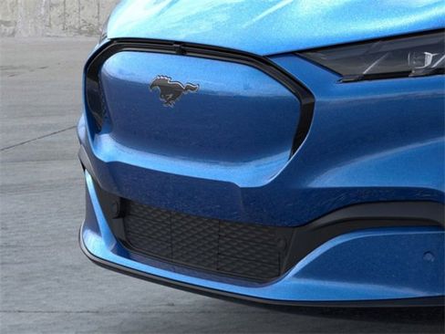 New 2025 Ford Mustang Mach-E Premium image 17